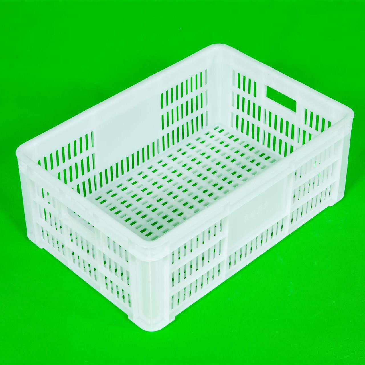 Plastic basket